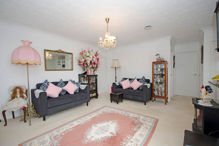 Photo of property in 34 Sturges Road, Henderson, Auckland, 0612