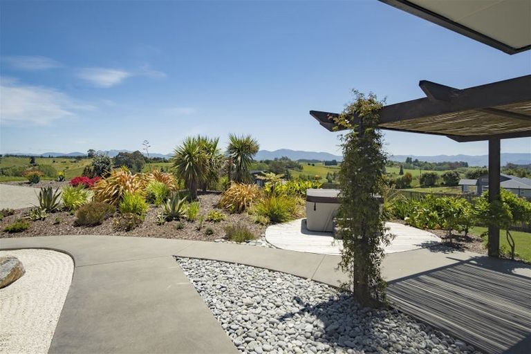 Photo of property in 374 Pomona Road, Tasman, Upper Moutere, 7173