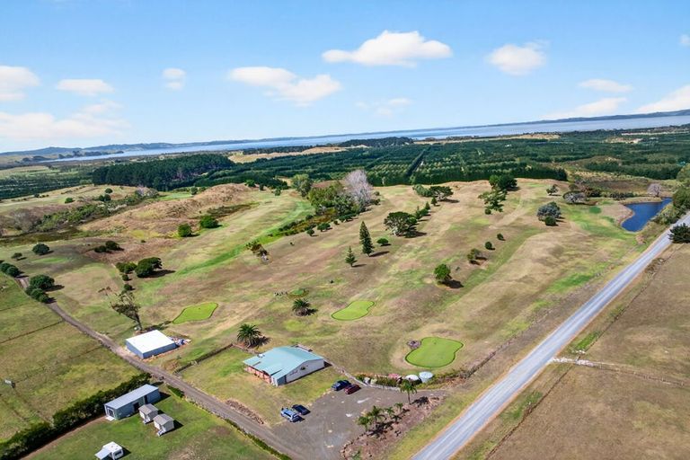 Photo of property in 20 Journeys End, Tapora, 0977