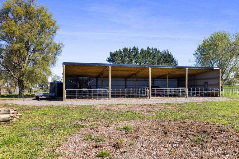 Photo of property in 2 Tayler Street, Eltham, 4322