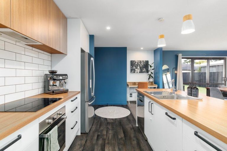 Photo of property in 17 Puaka Street, Pegasus, 7612