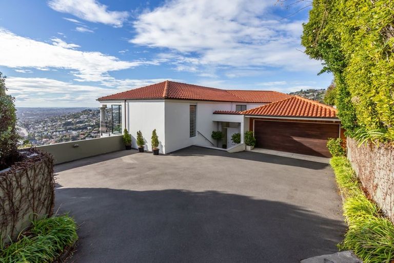 Photo of property in 80 Longhurst Terrace, Cashmere, Christchurch, 8022