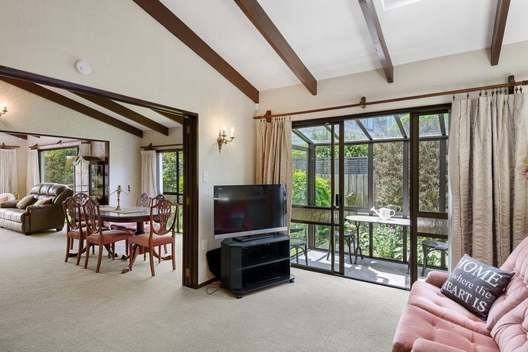 Photo of property in 32 Bannister Place, Ilam, Christchurch, 8053