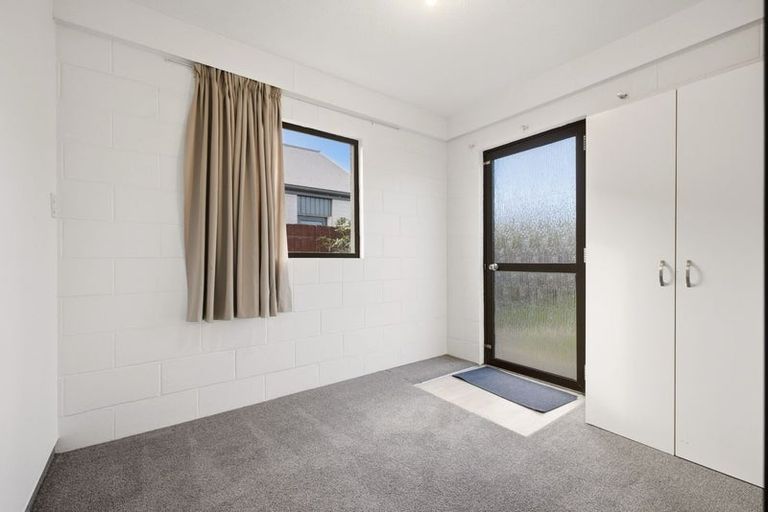 Photo of property in 54 Highsted Road, Bishopdale, Christchurch, 8053