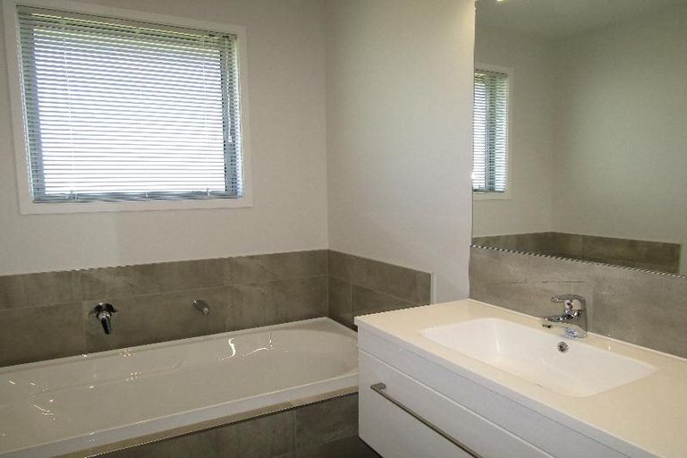 Photo of property in 3 Roto Close, Wharewaka, Taupo, 3330