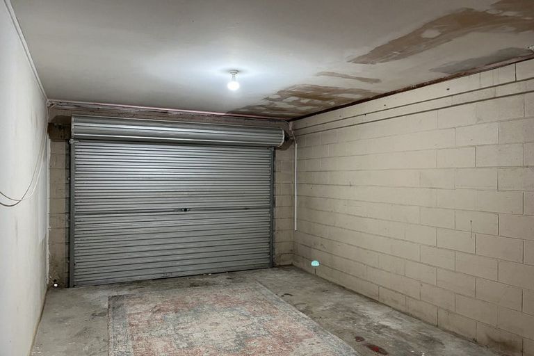 Photo of property in 250a Saint Aubyn, New Plymouth, 4310