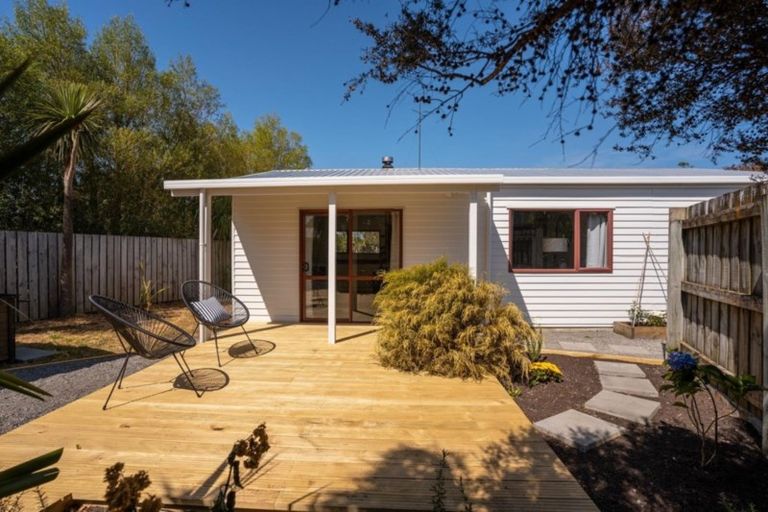 Photo of property in 51 Waite Street, Featherston, 5710