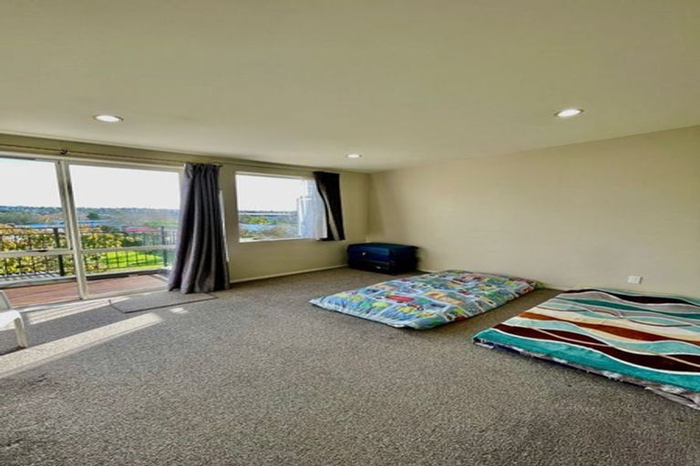 Photo of property in 14/6 Islington Avenue, New Lynn, Auckland, 0600