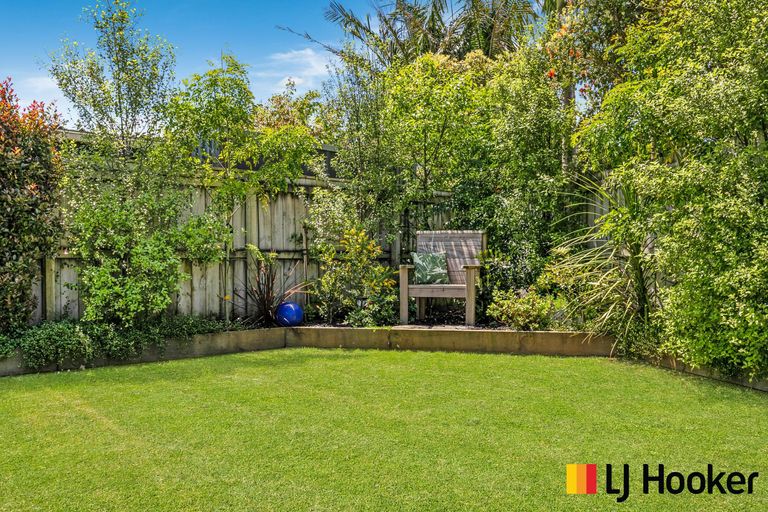 Photo of property in 8 Searle Drive, Patumahoe, Pukekohe, 2679