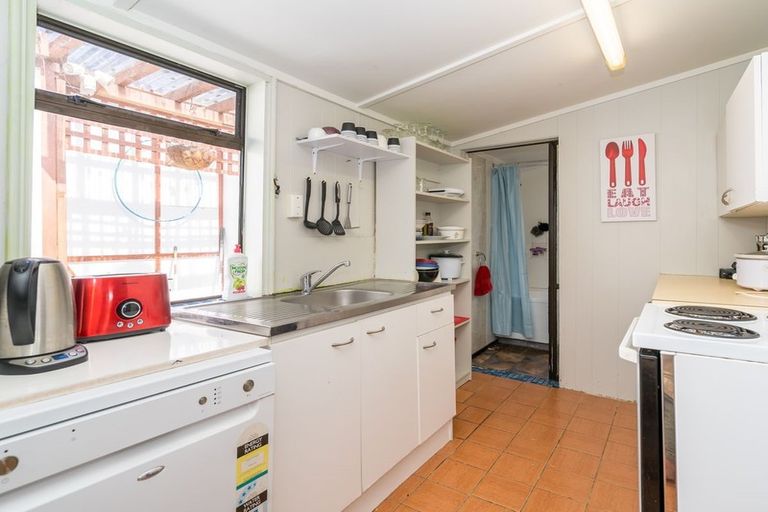 Photo of property in 15 Finch Street, Saint Leonards, Dunedin, 9022