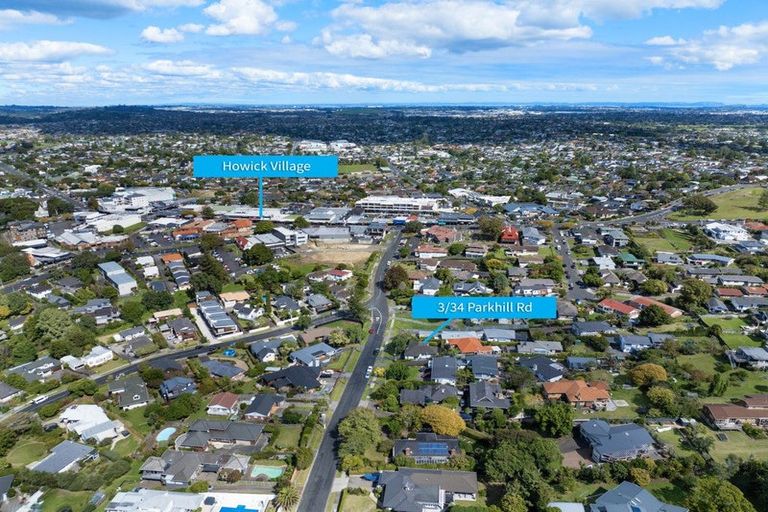 Photo of property in 3/34 Parkhill Road, Mellons Bay, Auckland, 2014