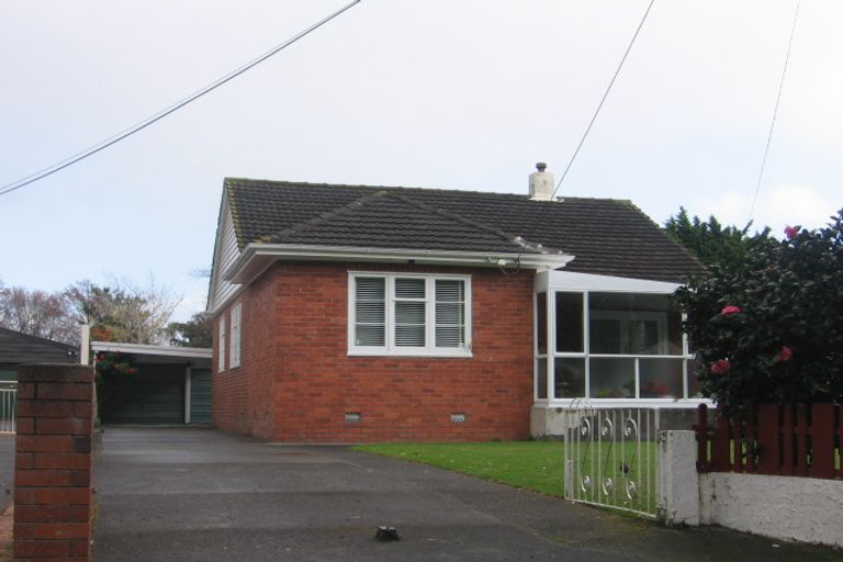 Photo of property in 8 Mawson Street, Waiwhetu, Lower Hutt, 5010