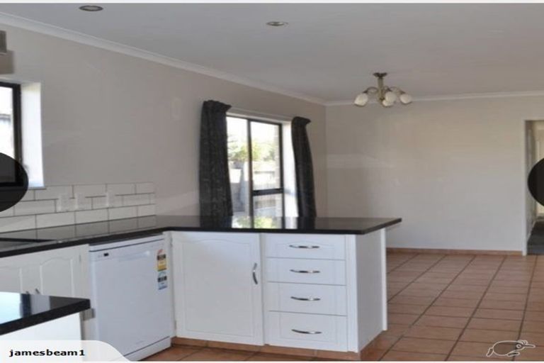Photo of property in 3 Wainscott Street, Greenmeadows, Napier, 4112