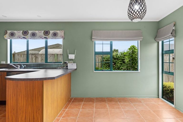 Photo of property in 199 Frimley Oaks, Frimley, Hastings, 4120