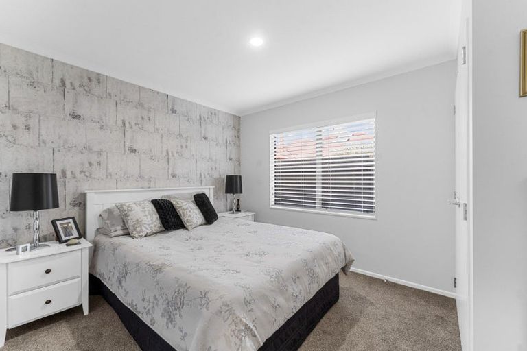 Photo of property in 2 Carlsberg Place, Papamoa Beach, Papamoa, 3118