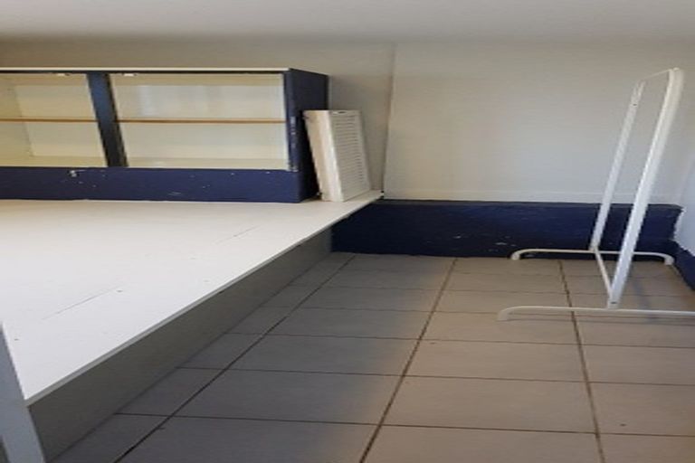 Photo of property in 89 East Coast Road, Castor Bay, Auckland, 0620