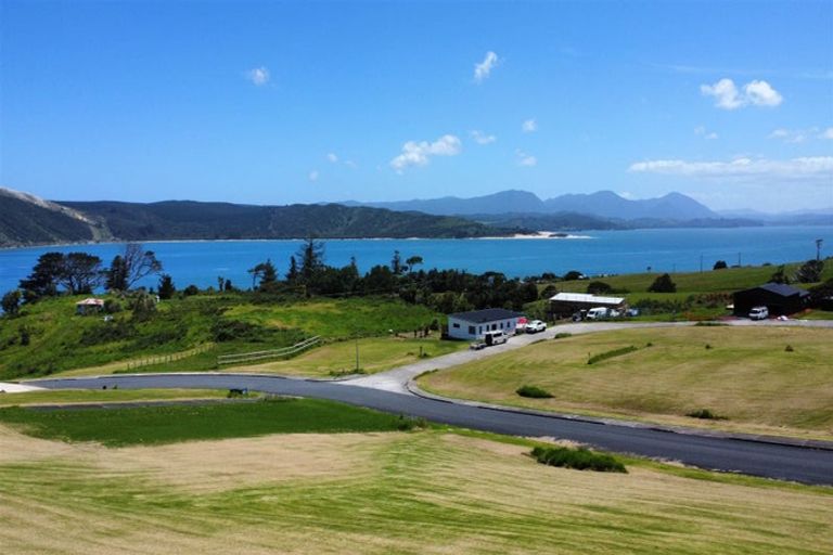 Photo of property in 38 Opononi Heights Drive, Opononi, Kaikohe, 0473