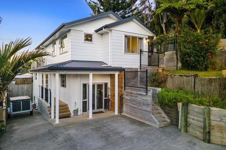Photo of property in 40 Awaruku Road, Torbay, Auckland, 0630