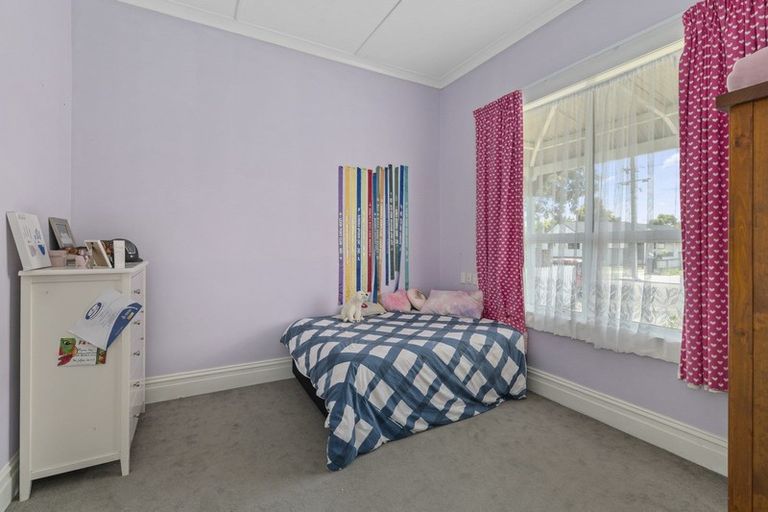 Photo of property in 21 Kings Drive, Levin, 5510