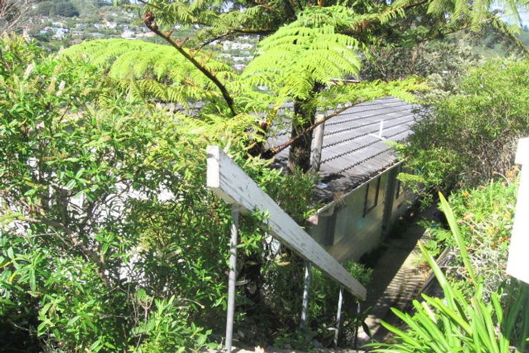 Photo of property in 63 Chartwell Drive, Crofton Downs, Wellington, 6035