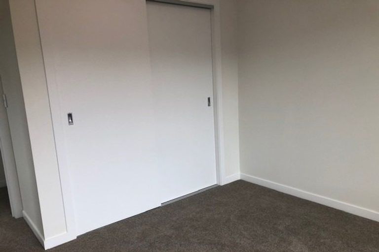 Photo of property in 31b Knightsbridge Drive, Forrest Hill, Auckland, 0620
