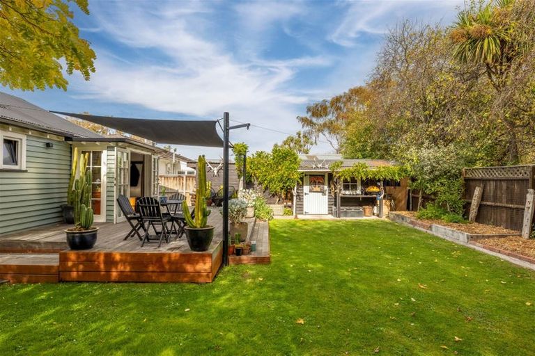 Photo of property in 47 Mayfield Avenue, Mairehau, Christchurch, 8013