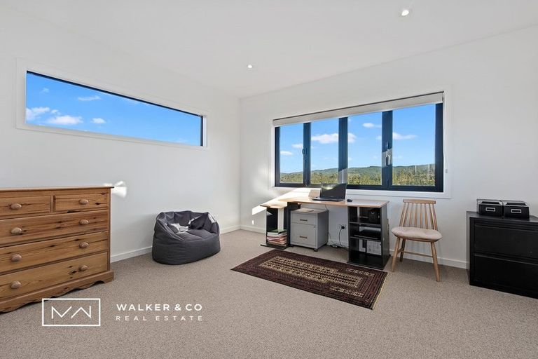 Photo of property in 235 Fairview Drive, Birchville, Upper Hutt, 5372