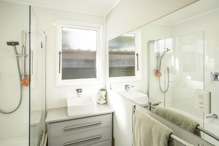 Photo of property in 274 Seaview Road, Stoke, Nelson, 7011