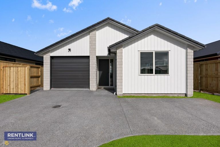 Photo of property in 91 Hills View Drive, Papamoa, 3118