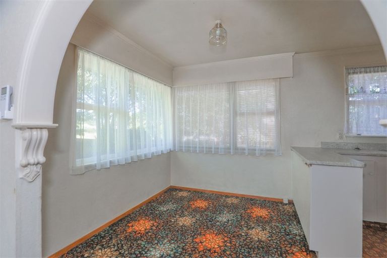 Photo of property in 76 Great South Road, Huntly, 3700