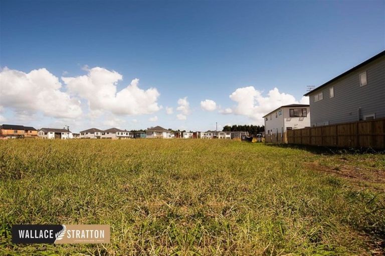 Photo of property in 28 Myland Drive, Hobsonville, Auckland, 0616