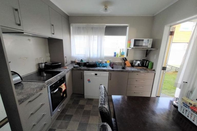 Photo of property in 1/358 College Street, West End, Palmerston North, 4410