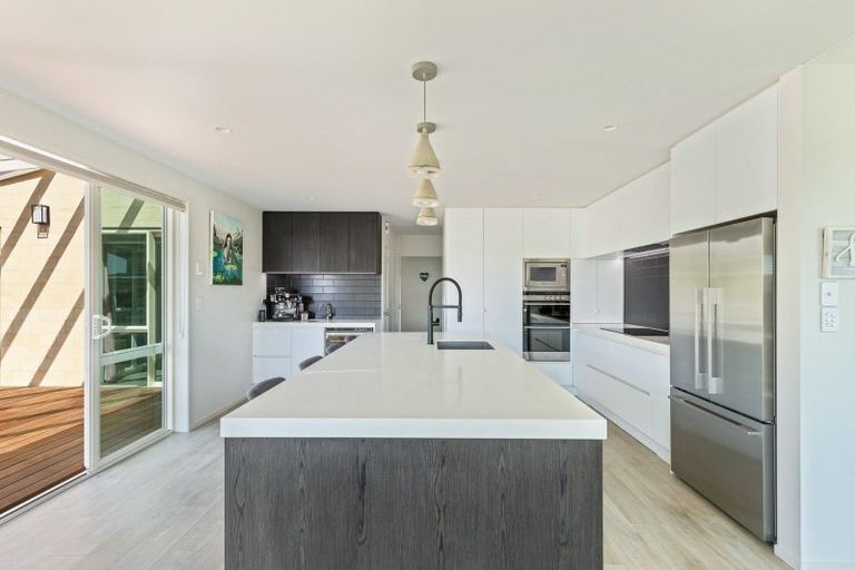 Photo of property in 206b Heta Road, Merrilands, New Plymouth, 4312