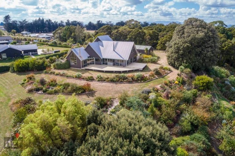 Photo of property in 24 Kapiti Court, Feilding, 4702