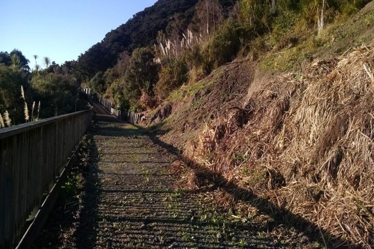 Photo of property in 27 Anchorage View, Whangarei Heads, 0174