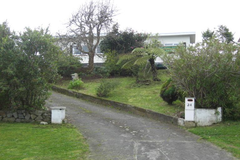 Photo of property in 24 Read Street, Levin, 5510