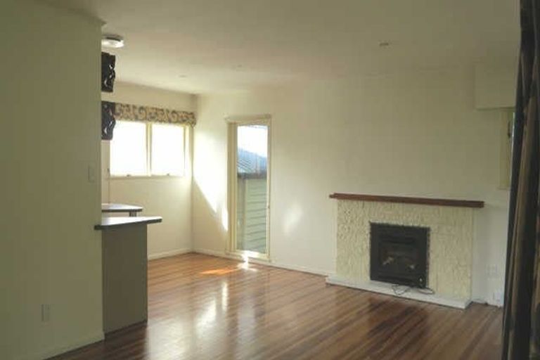 Photo of property in 1/51 Seine Road, Forrest Hill, Auckland, 0620