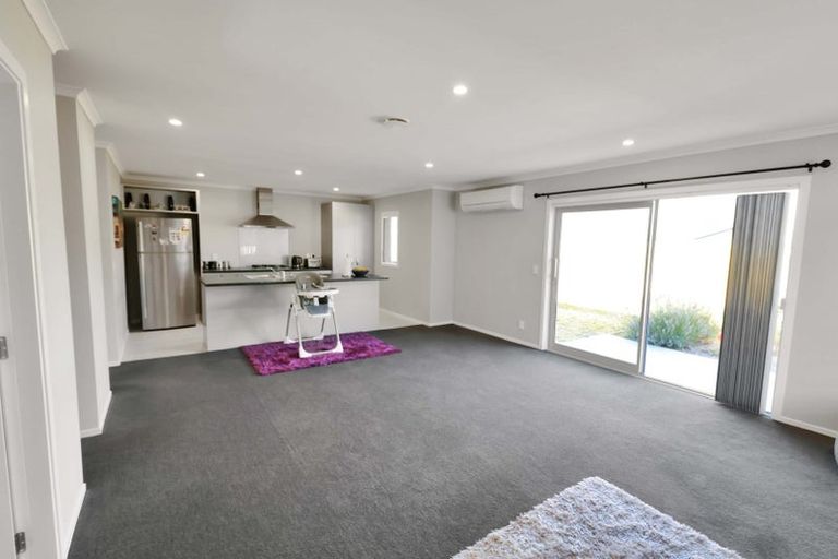 Photo of property in 16 Brian Morgan Terrace, Wainuiomata, Lower Hutt, 5014