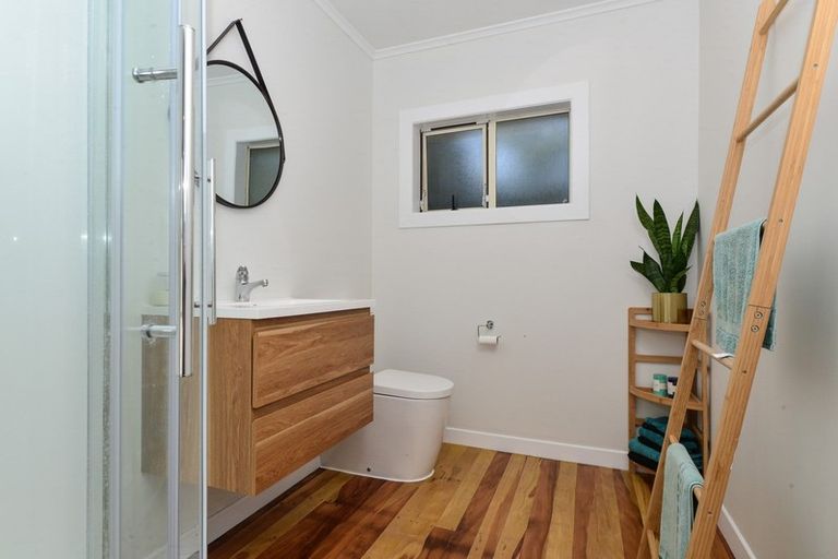 Photo of property in 13 Brocas Avenue, Hillcrest, Hamilton, 3216