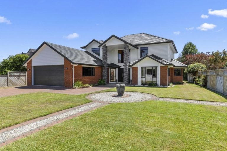 Photo of property in 43 Montrose Crescent, Huntington, Hamilton, 3210