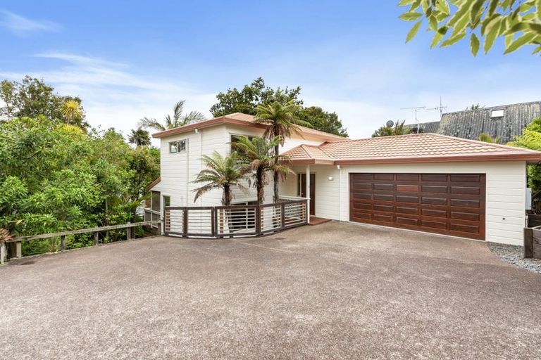 Photo of property in 2/13a Sandspit Road, Cockle Bay, Auckland, 2014