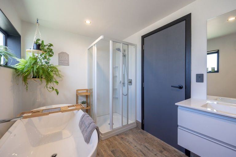 Photo of property in 29 Newcastle Road, Hawea Flat, Wanaka, 9382