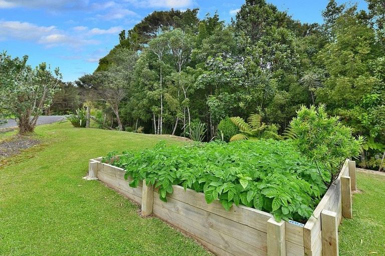 Photo of property in 206 Windmill Drive, Wainui, Silverdale, 0992