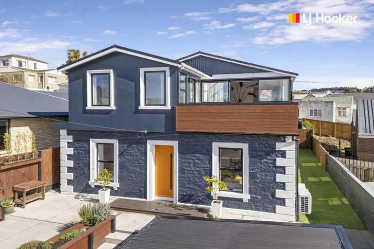 Photo of property in 9 Porteous Street, Mornington, Dunedin, 9011