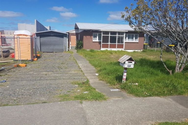 Photo of property in 337 Main Road, Huapai, Kumeu, 0810