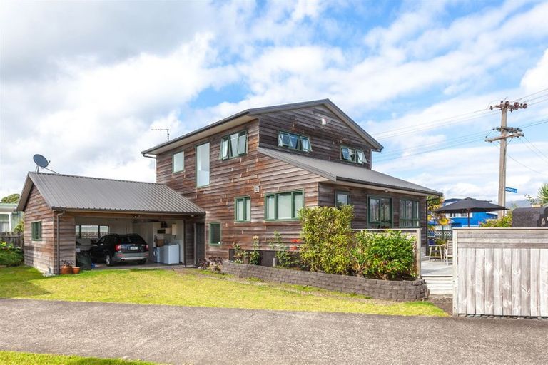 Photo of property in 83 Manaia Road, Tairua, 3508