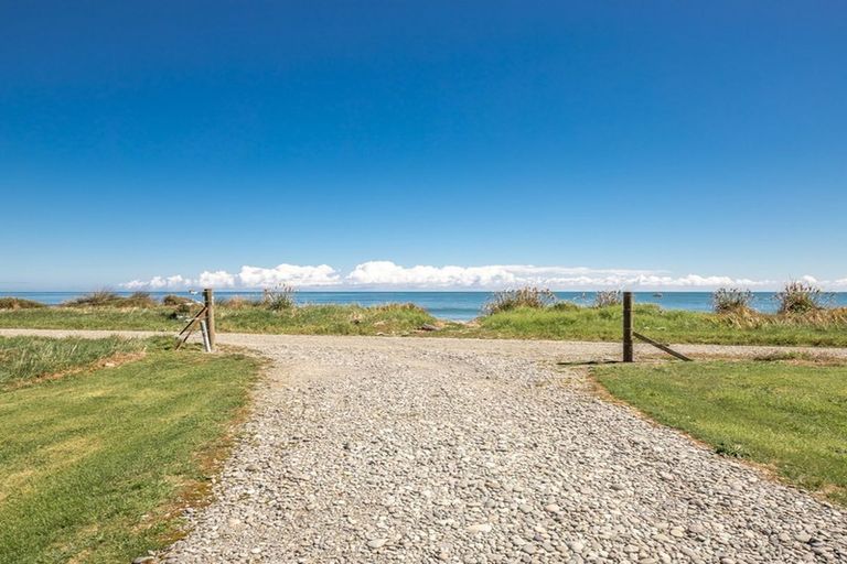 Photo of property in 102 Jones Creek Road, Birchfield, Westport, 7891