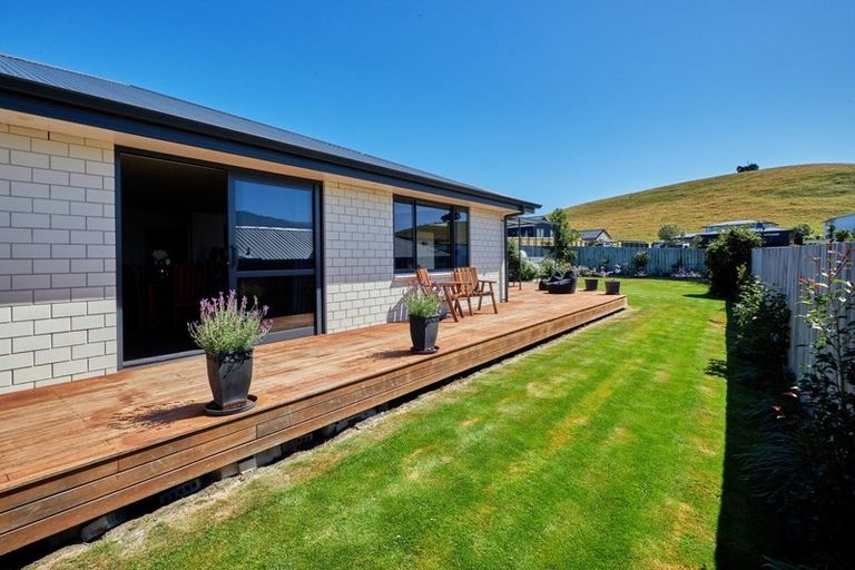 Photo of property in 6 Tauhou Place, Kaikoura, 7300