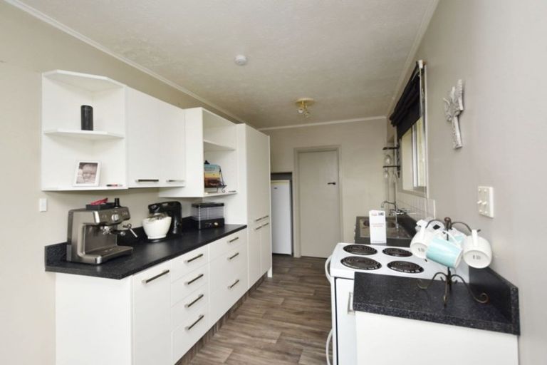 Photo of property in 45 Kirkbride Street, Wallacetown, 9816