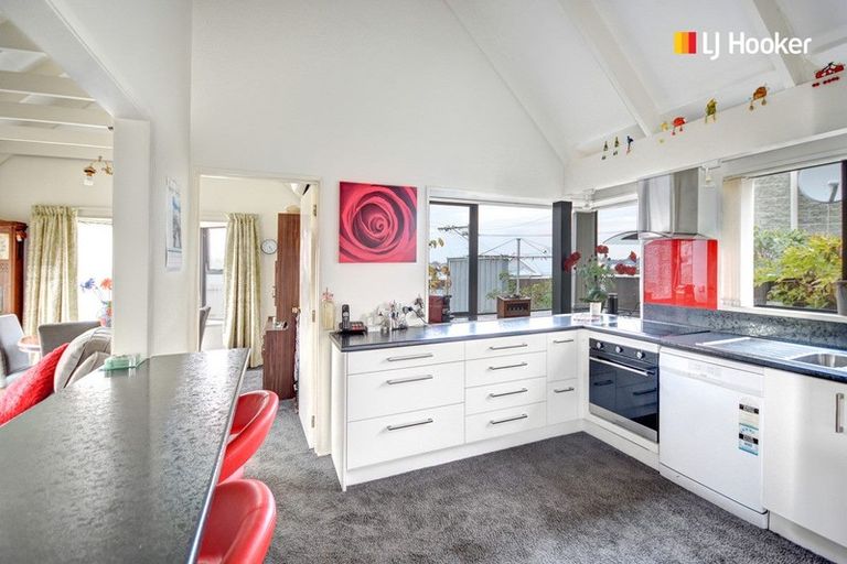 Photo of property in 16 Edwin Street, Caversham, Dunedin, 9012